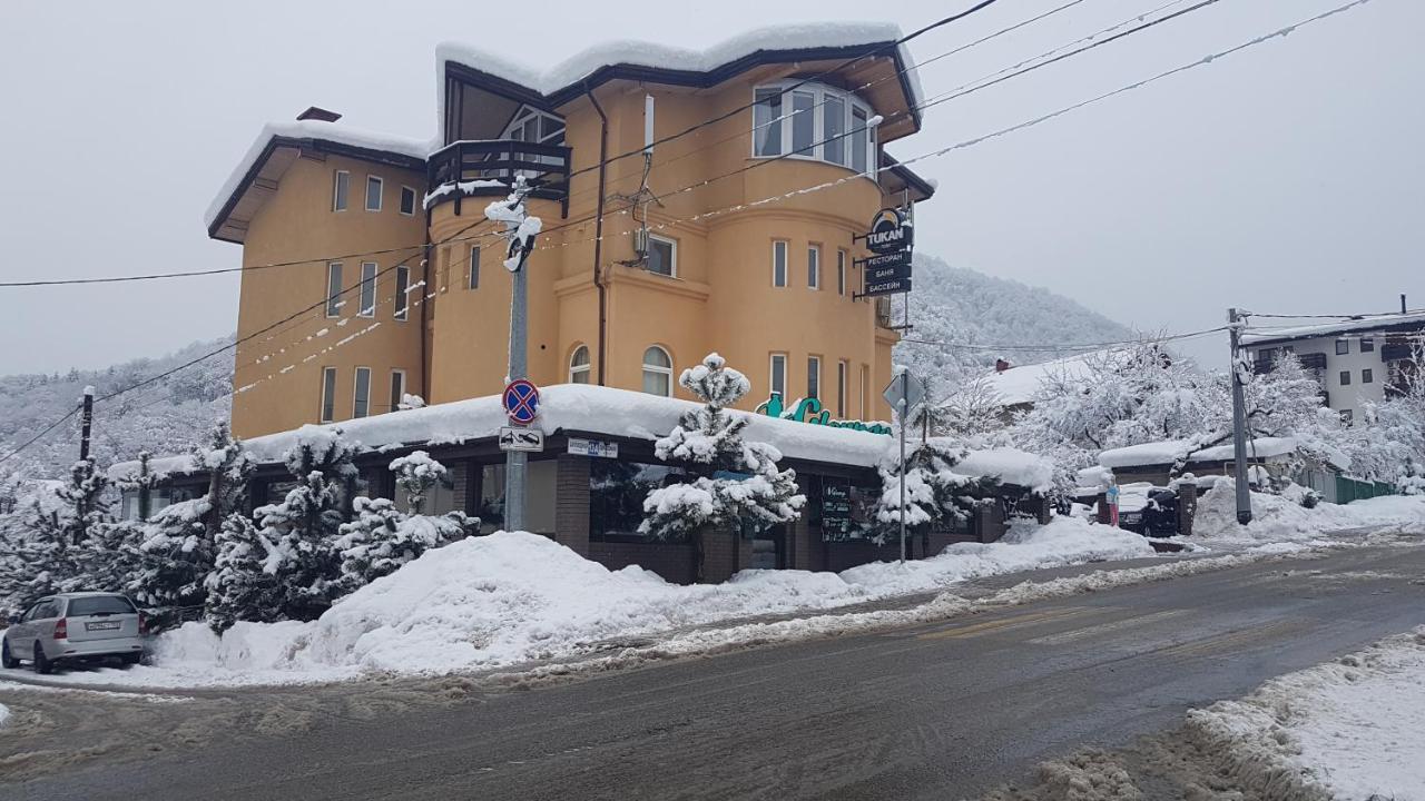 Tukan Hotel Sochi Exterior foto